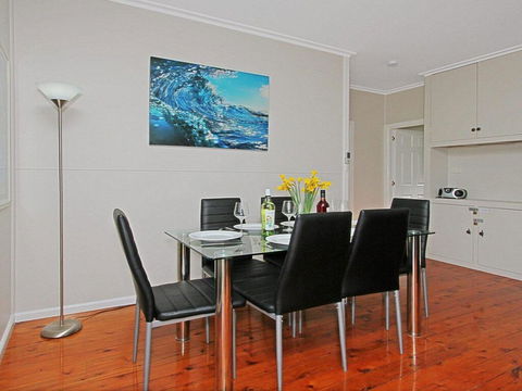 Callala Beach Cottage - Charm And Character - Southport Accommodation 1
