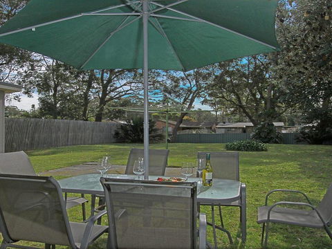 Callala Beach Cottage - Charm And Character - Southport Accommodation 3
