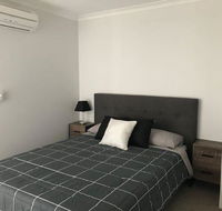 Canalside Family Getaway - Southport Accommodation