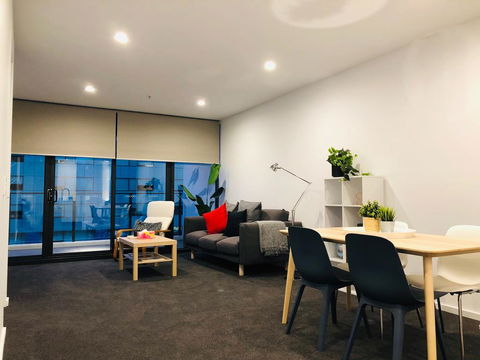 Canberra CBD Apartment 2BR 2BA 1Carpark - Southport Accommodation 0