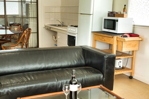 Cape Jervis Accommodation & Caravan Park - Southport Accommodation 3