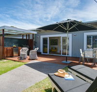 Capella Villa No. 2 - luxury with outdoor kitchen - Southport Accommodation