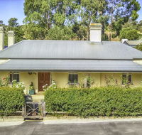 Captain Rodda's Cottage - Southport Accommodation