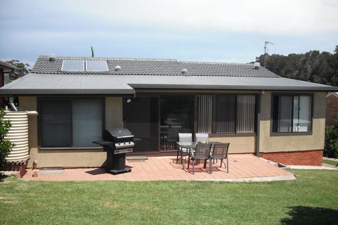 Cara Nobbys Beach 11 Wesley Avenue - Southport Accommodation 3