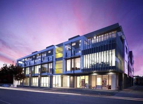 Caroline Serviced Apartments Brighton - Southport Accommodation 0