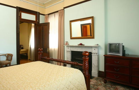 CBC Bed & Breakfast & Cafe - Southport Accommodation 2
