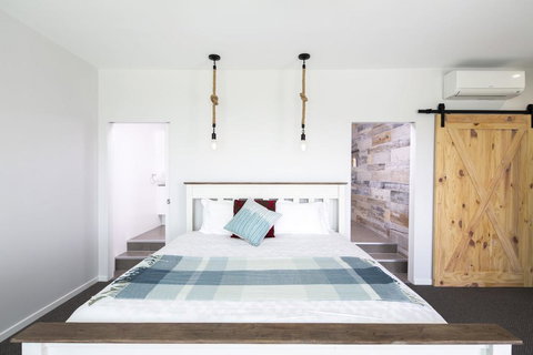 CC By The Sea - Southport Accommodation 2