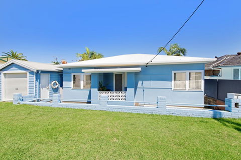 Central N Surf - Southport Accommodation 1