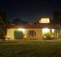 Charlton Motel - Southport Accommodation