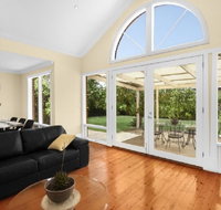 City to Beach - Free WIFI - Free 3 car parking - Great location - Southport Accommodation