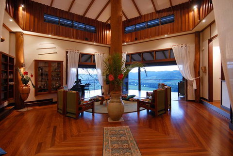 Cloud 9 - Southport Accommodation 2