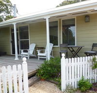 Clovelly Cottage - Southport Accommodation
