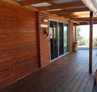 Coast  Country - Southport Accommodation