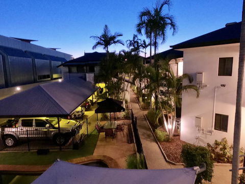 Coffee House Apartment Motel - Southport Accommodation 2