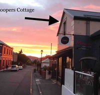 Coopers Cottage Battery Point - Southport Accommodation