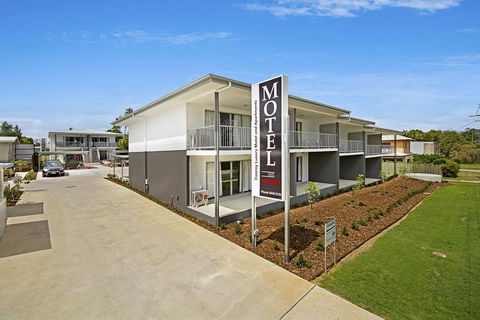 Cooroy Luxury Motel Apartments - Southport Accommodation 3