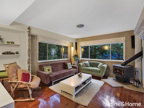 Copacabana Treehouse - 36 Oceano Street, Copacabana - Southport Accommodation 3