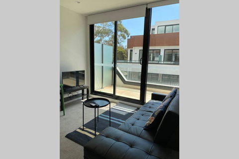 Cosy Apartment @ Clayton (Monash17) - Southport Accommodation 1