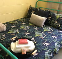 Cosy Bed  Breakfast - Southport Accommodation