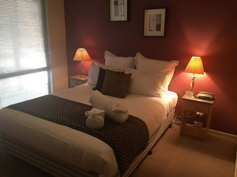 Cottage 1 Relax And Self Isolate In With Hot Tub - Southport Accommodation 0