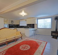 Cottage in the Country - Southport Accommodation