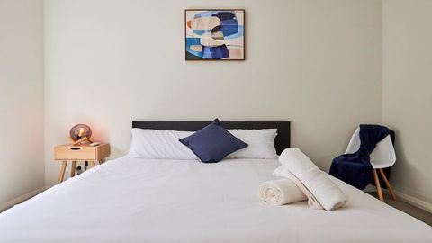 Cozy & Central Apt At Garden City - Free WiFi - Southport Accommodation 2