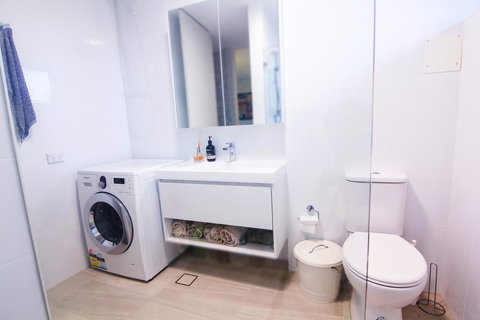 Cozy One Bedroom Apartment In Waverton - Accommodation Southport 2