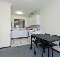 Cozy South Perth Unit next to Perth Zoo - Accommodation Southport