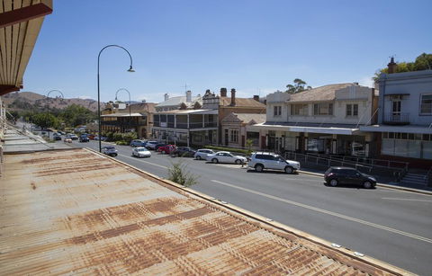 Criterion Hotel Gundagai - Southport Accommodation 1