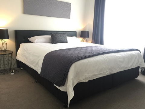 Cronulla Beach Break - Southport Accommodation 2