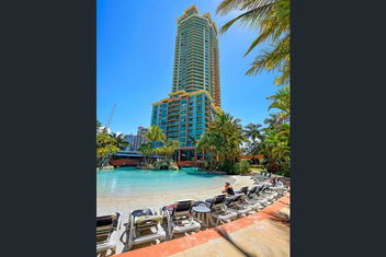 Crown Towers with Southport Accommodation