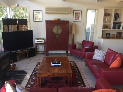 Cullen House - Accommodation Southport 3