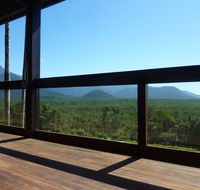 Daintree Holiday Homes - La Vista - Southport Accommodation