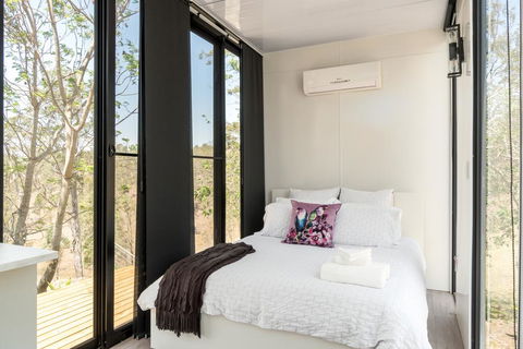 Dam It Getaway Tiny House - Southport Accommodation 2