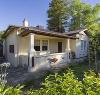 Darling House Castlemaine - Southport Accommodation