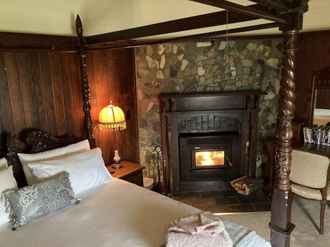 Deepwater Bank BnB - Southport Accommodation 0