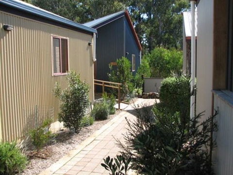 Derwent Bridge Chalets & Studios - Southport Accommodation 2