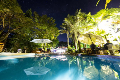 Dougies Backpackers Resort - Accommodation Southport 0