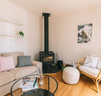 DOVESTONES BY THE SEA - INVERLOCH - Southport Accommodation