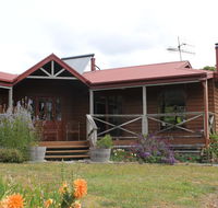 Eagle's Roost Farmstay BB - Southport Accommodation