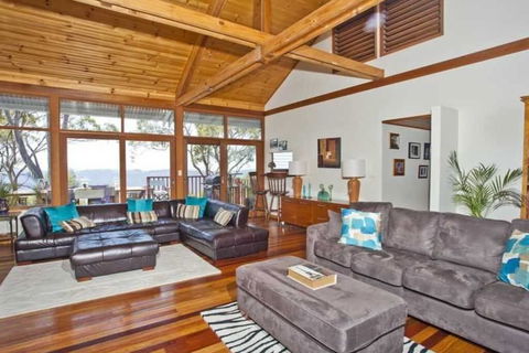 Eaglemont Country Retreat - Southport Accommodation 3