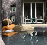 Earthship Daintree - Southport Accommodation