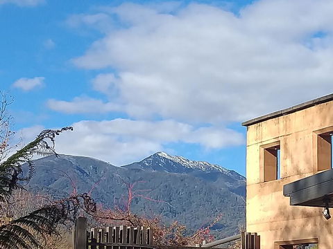 Eco Villa Mt. Beauty-Near Falls Creek & Bright - Southport Accommodation 2