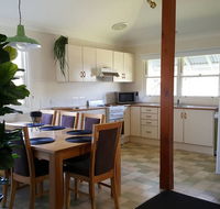 Edward Lane Apt3 - Southport Accommodation