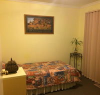 Effie Court - Southport Accommodation
