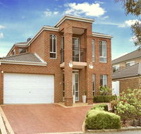 Elegant Glen House 4B5B ParkFront - Southport Accommodation
