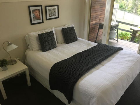 Emerald Ridge - Southport Accommodation 3