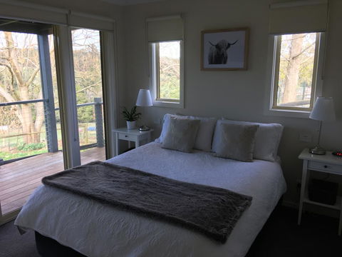 Emerald Ridge - Southport Accommodation 0