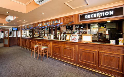 Enfield Hotel - Southport Accommodation 2