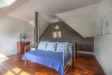 Evanslea Luxury Boutique Accommodation - Southport Accommodation 0